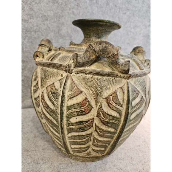 Vintage Chinoiserie Mid 20th‎ Century Ironstone Vase Monstera Leaves Motif